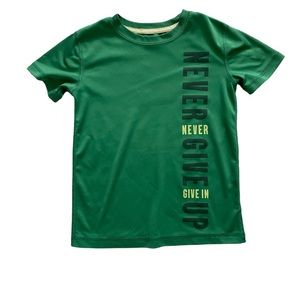 All In Motion Boys Size XS Short Sleeve Shirt